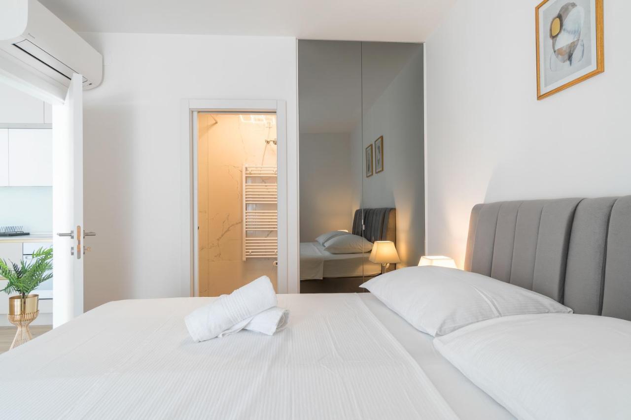 Golden Luxury Apartment スプリト エクステリア 写真